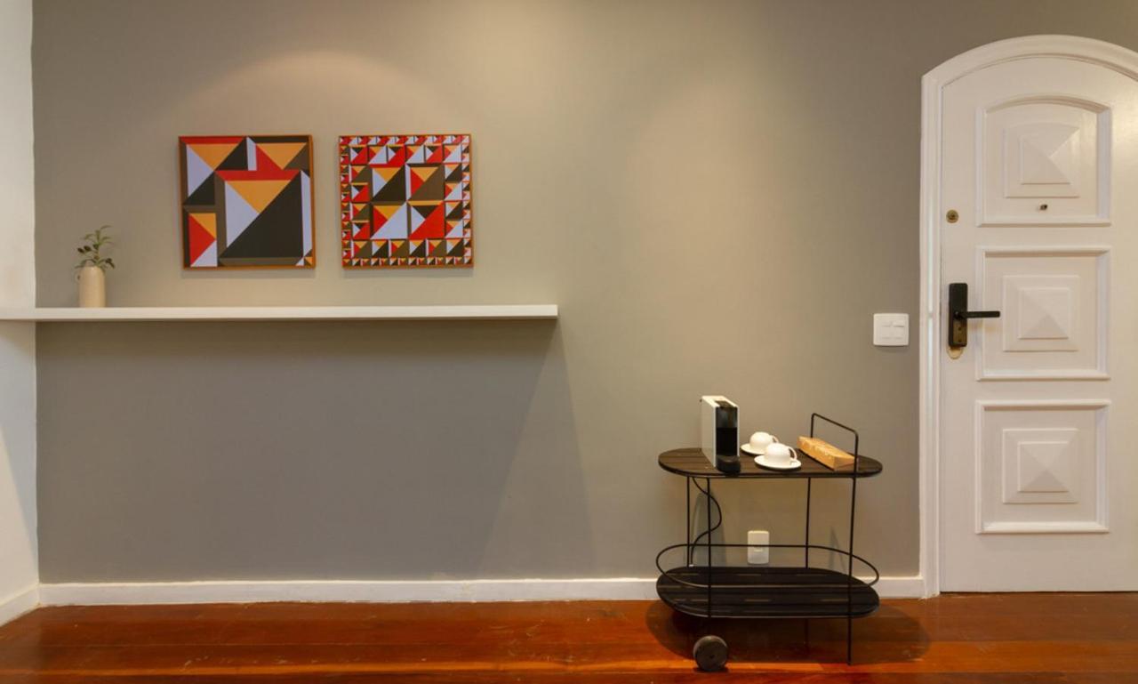 Apartamento Tabas Espacoso Apto Em Ipanema - Rj Ip0018 *